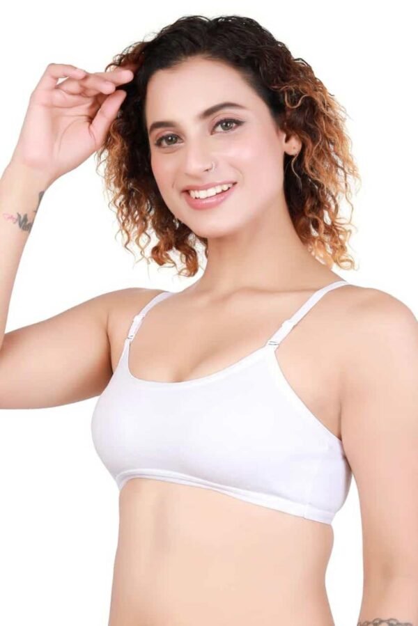 2-169.jpg LUNAIN Women Sports Bra | Non Padded (White)